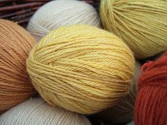 Česká vlna přírodně barvená žlutá - 100% český výrobek